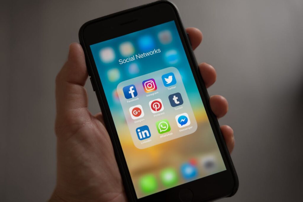 Use of Social Networks For Marketing
